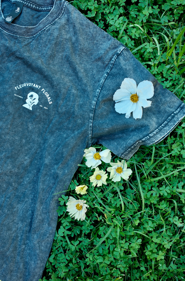 Fleurvoyant Tee